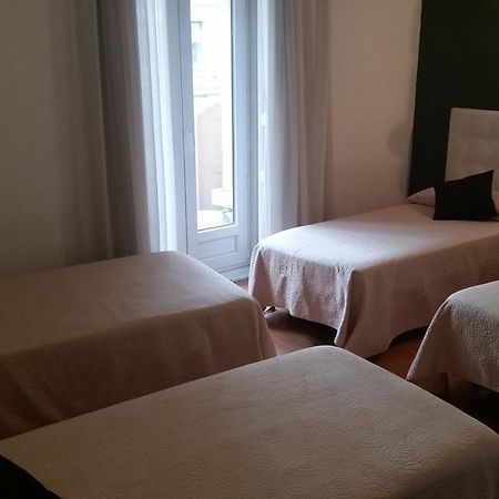 Hostal Montecarlo Madrid Ngoại thất bức ảnh