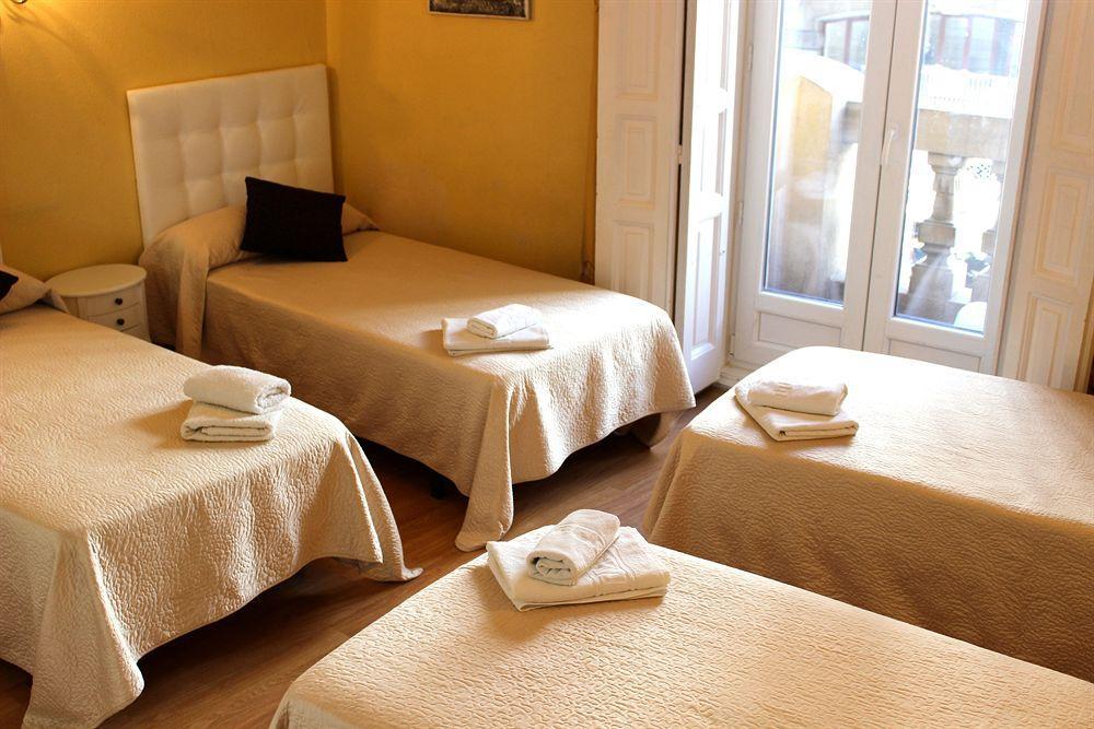 Hostal Montecarlo Madrid Ngoại thất bức ảnh