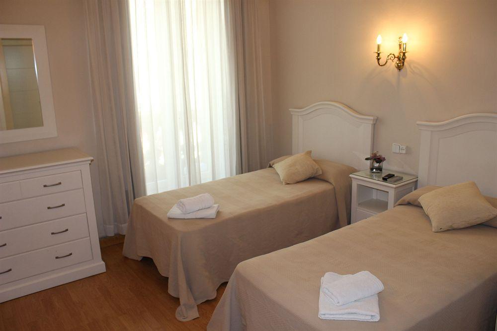Hostal Montecarlo Madrid Ngoại thất bức ảnh