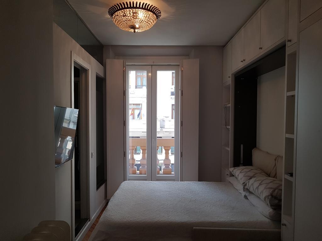 Hostal Montecarlo Madrid Ngoại thất bức ảnh